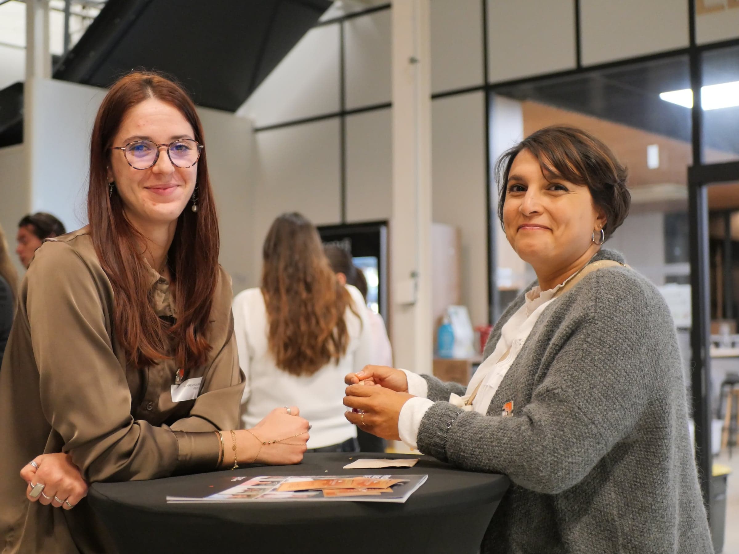 Afifa et Jade, binôme étudiantes en mentorat.
