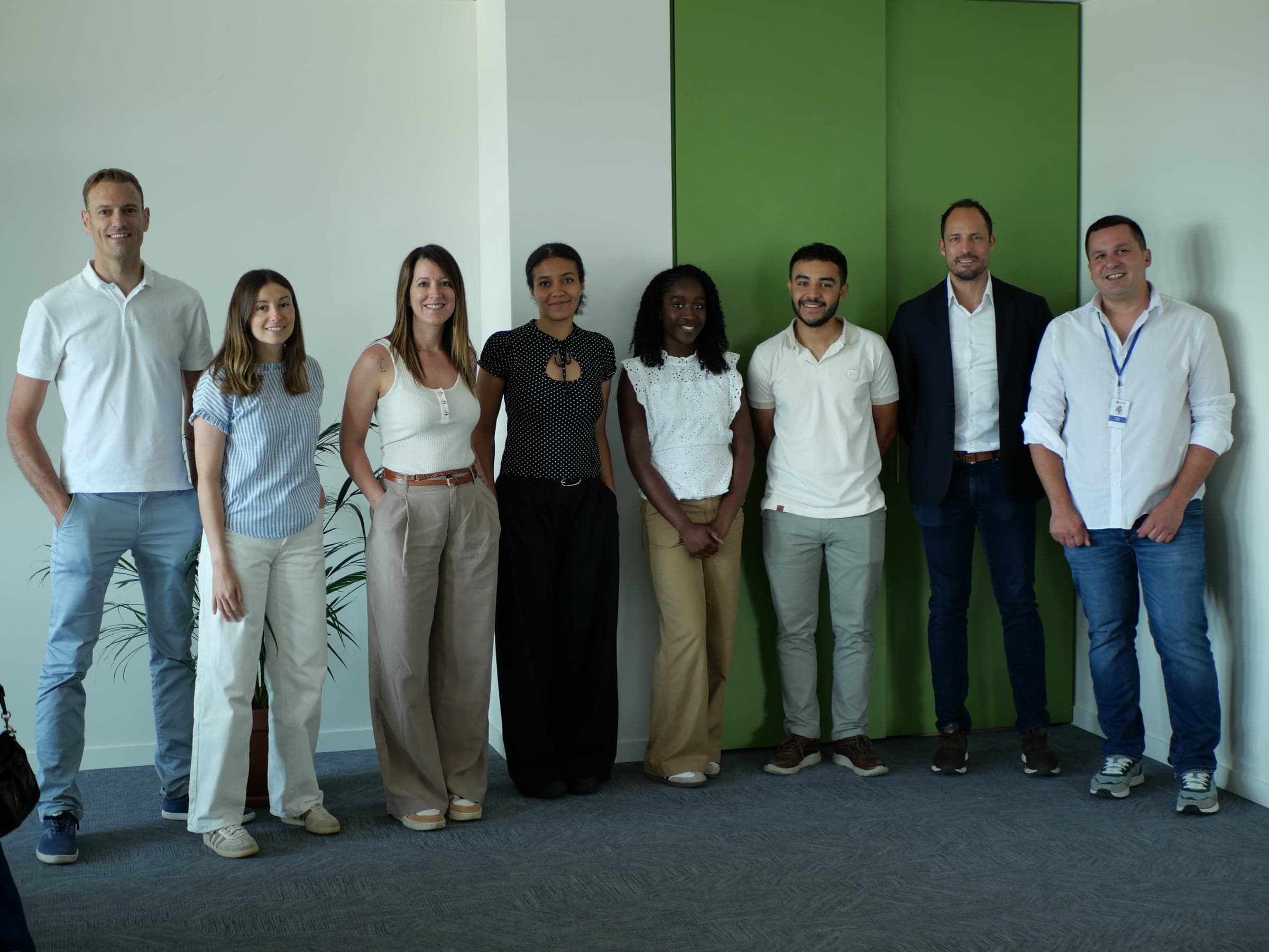 Propulsé·e·s et mentors SPI Group en visite du site de production.